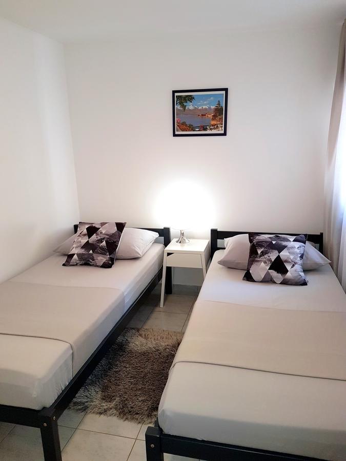 Apartments Blu Mare Sevid Esterno foto